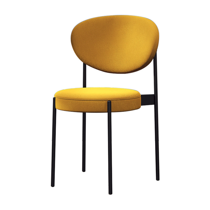 Chaise d'appoint scandinave pour la maison, chaise de salle à manger rembourrée en métal à dossier ouvert