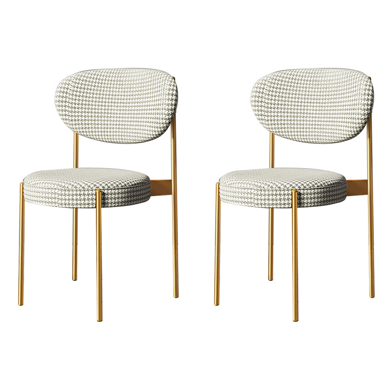 Chaise d'appoint scandinave pour la maison, chaise de salle à manger rembourrée en métal à dossier ouvert