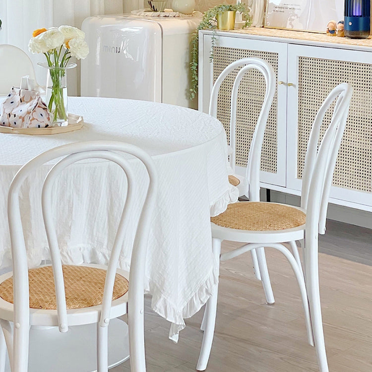 La madera de haya del estilo moderno preside el sistema de comedor de la cocina del lado trasero de Windsor