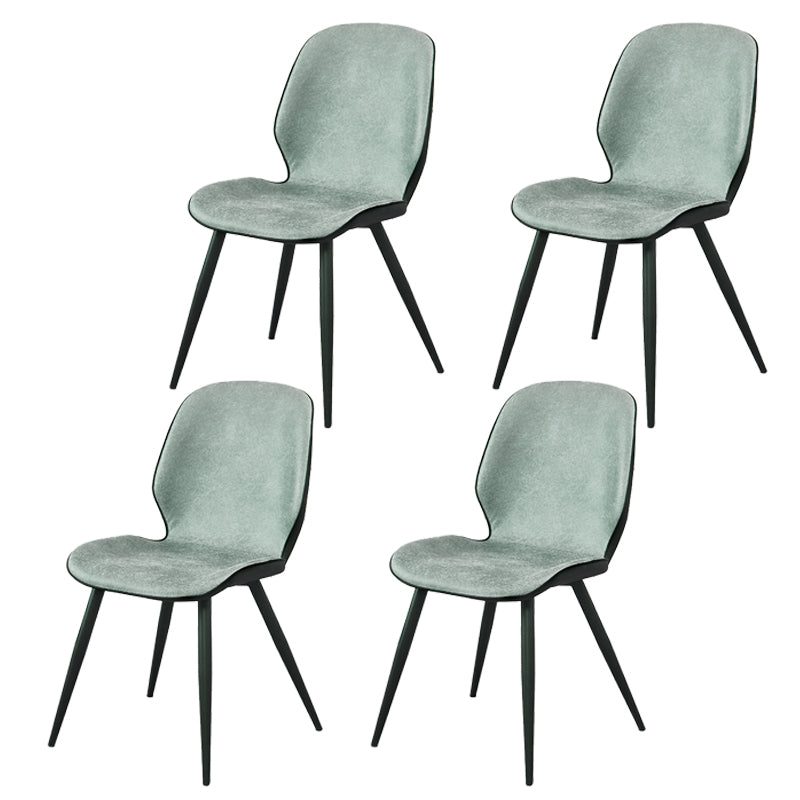 Chaises de salle à manger en cuir contemporaines, chaise sans accoudoirs à oreilles avec pieds en métal pour restaurant