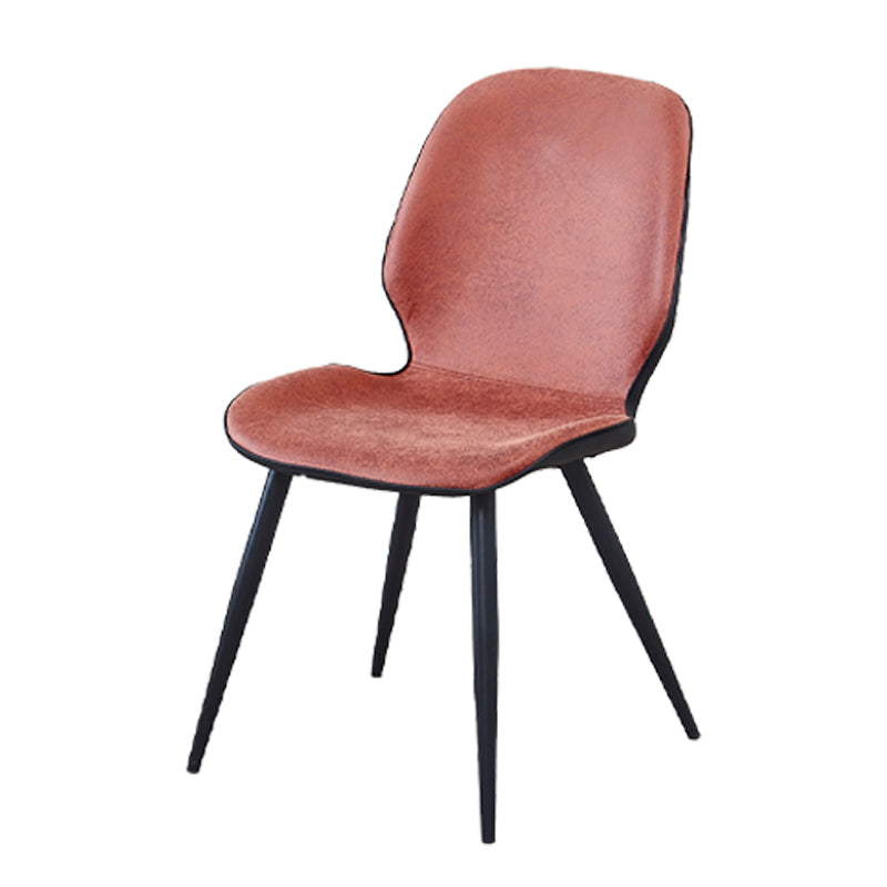 Chaises de salle à manger en cuir contemporaines, chaise sans accoudoirs à oreilles avec pieds en métal pour restaurant
