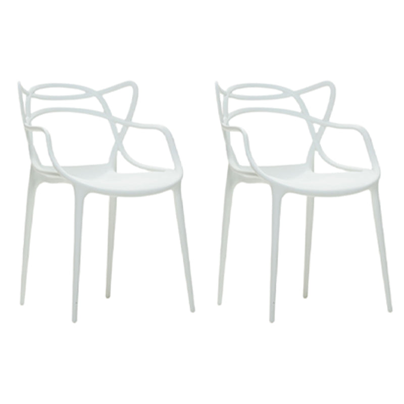 Silla de comedor con respaldo cruzado de plástico mate con brazo para restaurante escandinavo