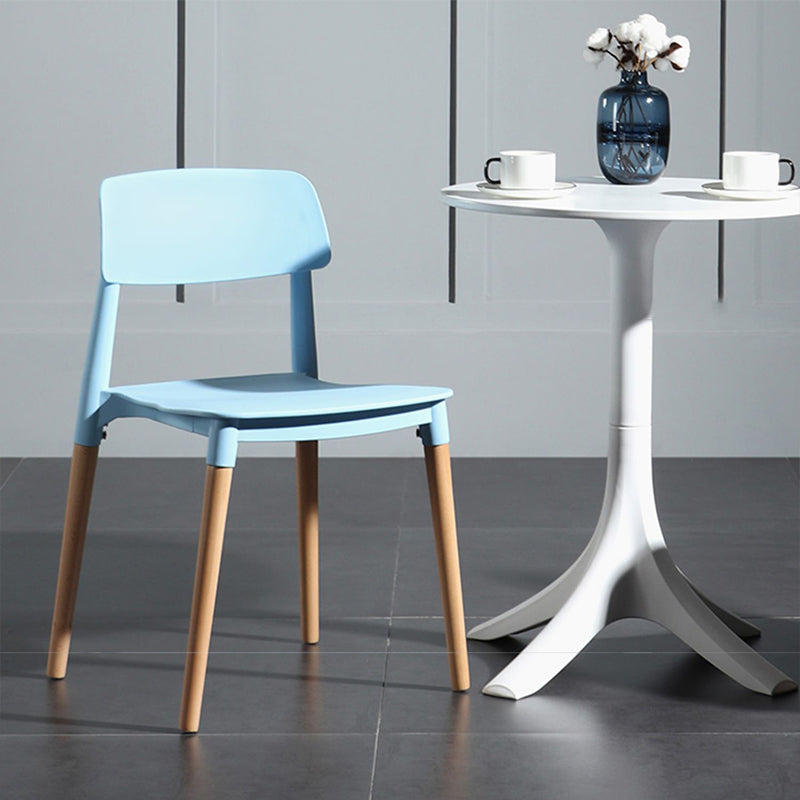 Chaise de salle à manger en plastique de style contemporain, chaises latérales de salle à manger à dossier ouvert pour la cuisine