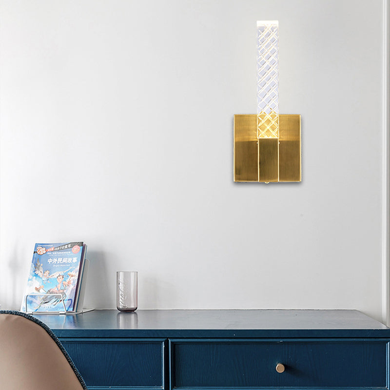 Linearer Schatten mehrlächer Wandleuchten Moderner Kristallwandmontageleuchte in Gold