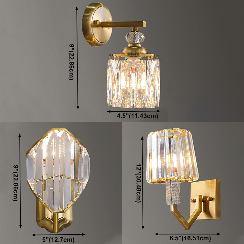 Geometrischer Schatten Einleichter Wandleuchter moderner Kristallwandmontage Leuchte in Messing