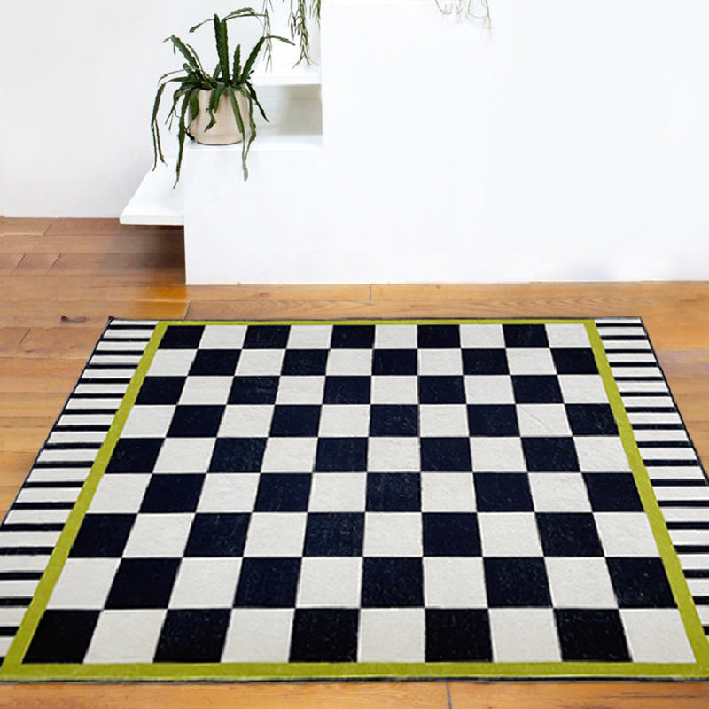Modern Plaid Print Area Carpet Black Polyester Area Rug Non-Slip Backing Rug for Home Decor