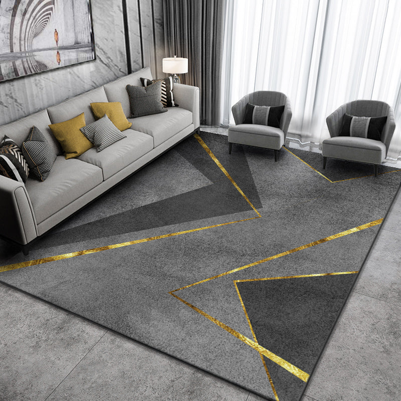 Simplicity Triangle Pattern Rug Polyester Indoor Carpet Stain Resistant Area Rug for Living Room