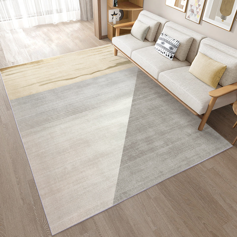 Simplicity Triangle Pattern Rug Polyester Indoor Carpet Stain Resistant Area Rug for Living Room