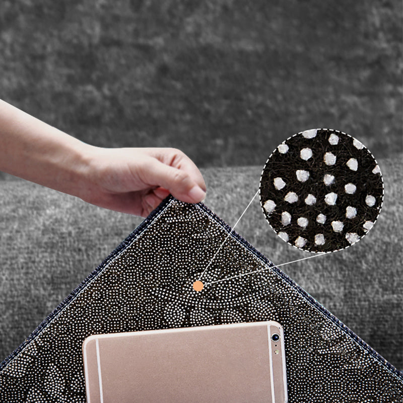 Modern Triangle Print Rug Polyester Indoor Carpet Stain Resistant Area Rug for Living Room