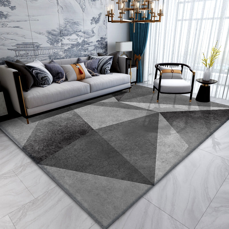 Modern Triangle Print Rug Polyester Indoor Carpet Stain Resistant Area Rug for Living Room