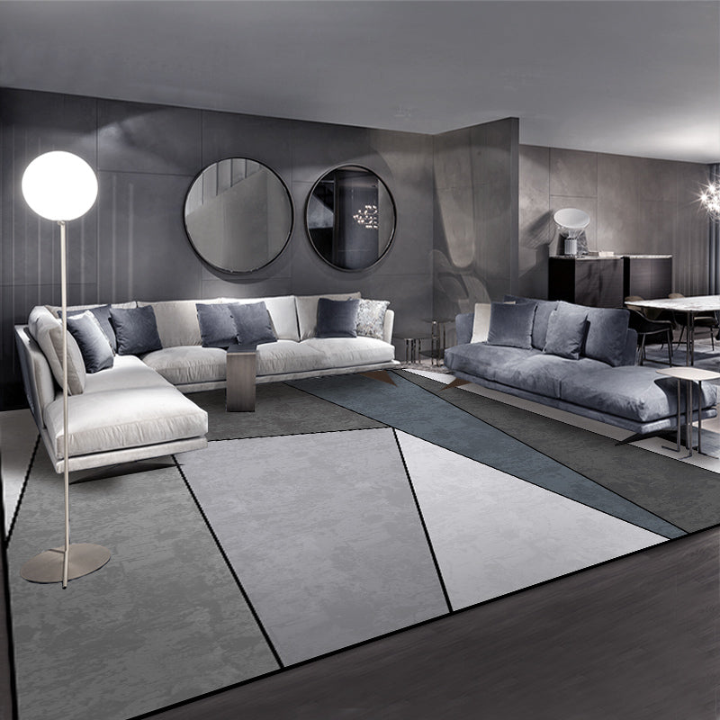 Modern Triangle Print Rug Polyester Indoor Carpet Stain Resistant Area Rug for Living Room