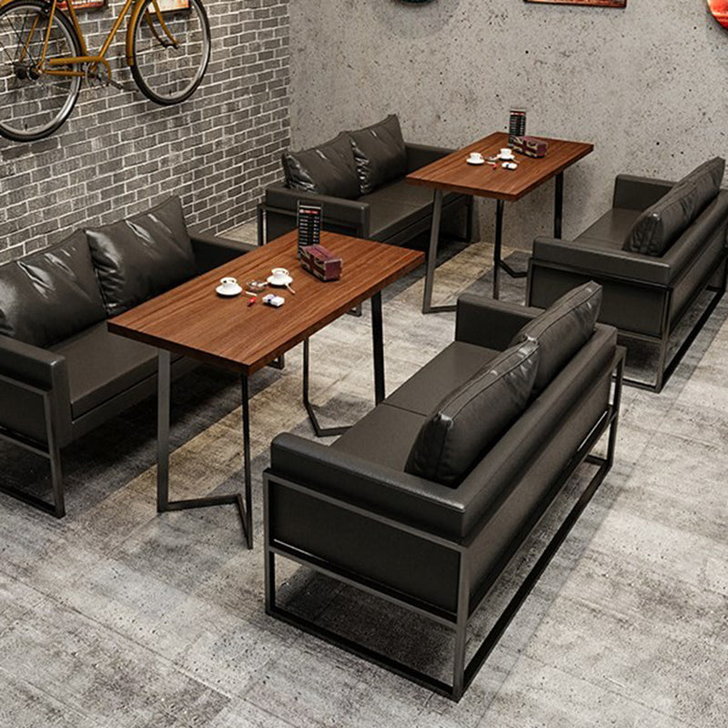 Industrial Brauner Esstisch Massivholz Tisch mit Metallbasis für Esszimmer