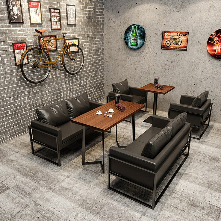 Industrial Brauner Esstisch Massivholz Tisch mit Metallbasis für Esszimmer