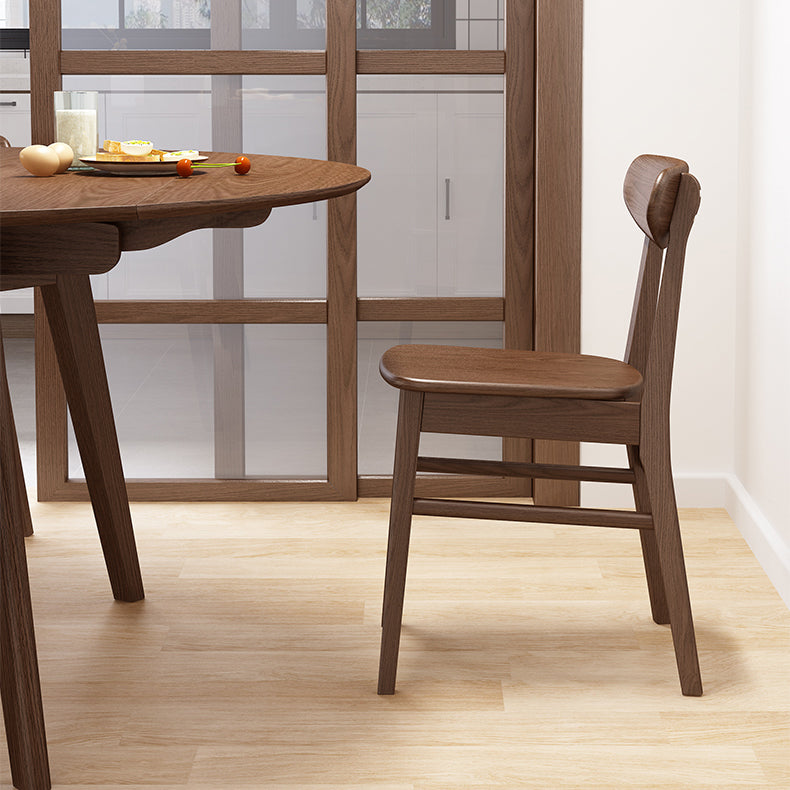 Table à manger ronde extensible pour restaurant Table moderne en bois d'hévéa avec 4 pieds