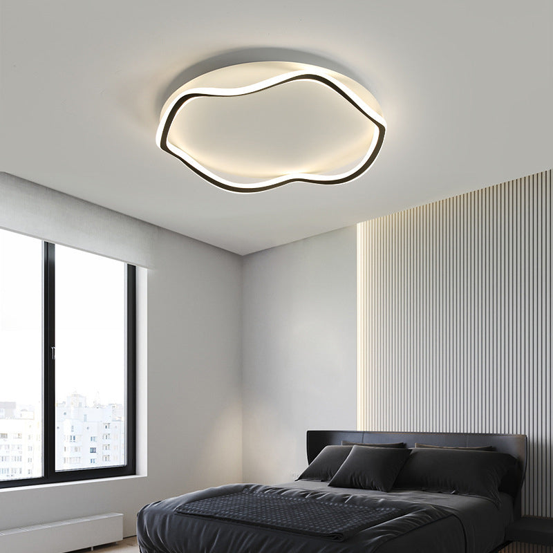 Modern Fashionable LED Linear Flush Mount Aluminium Indoor Ceiling Light with Silicone Shade