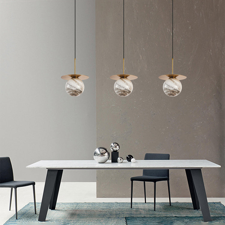 Moderne kreative Einkerlampen -Elektroplate Eisen Globe Anhänger Licht mit Glasschatten