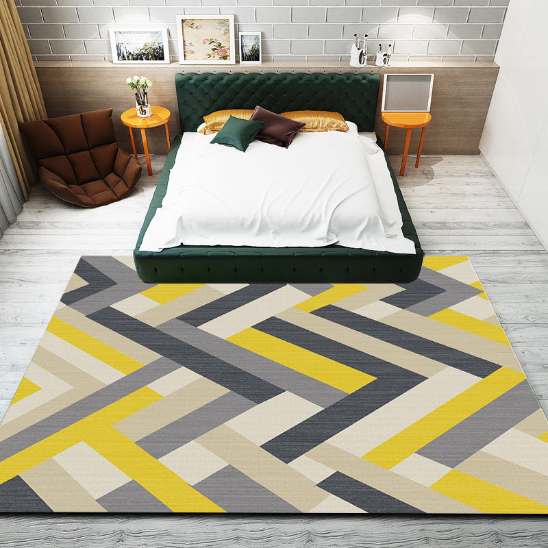 Stylish Area Rug Classic Geometric Print Polyester Rug Stain Resistant Indoor Rug for Home Decor