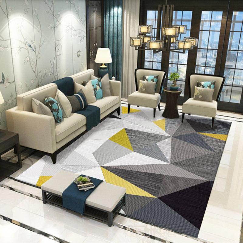 Light Yellow Modern Rug Polyester Graphic Rug Non-Slip Backing Rug for Living Room