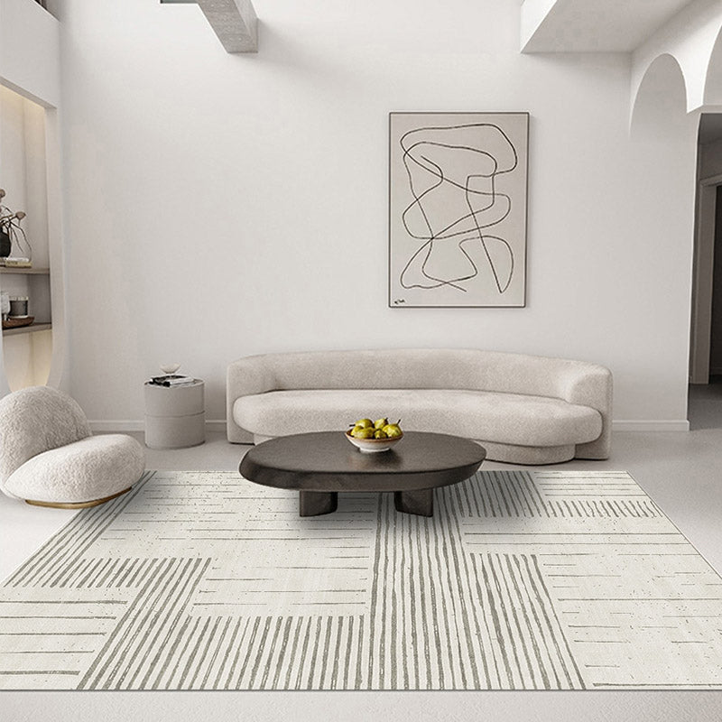 Distressed Graphic Pattern Carpet Polyester Rug Stain Resistant Indoor Rug for Home Decoration