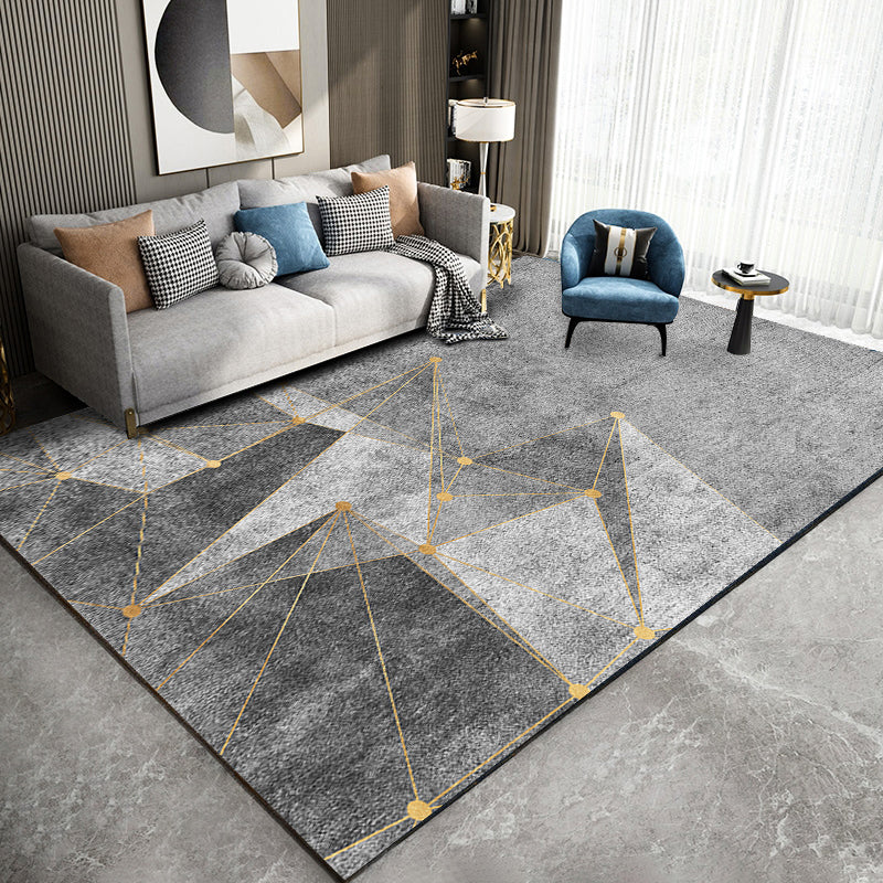 Distressed Graphic Pattern Carpet Polyester Rug Stain Resistant Indoor Rug for Home Decoration