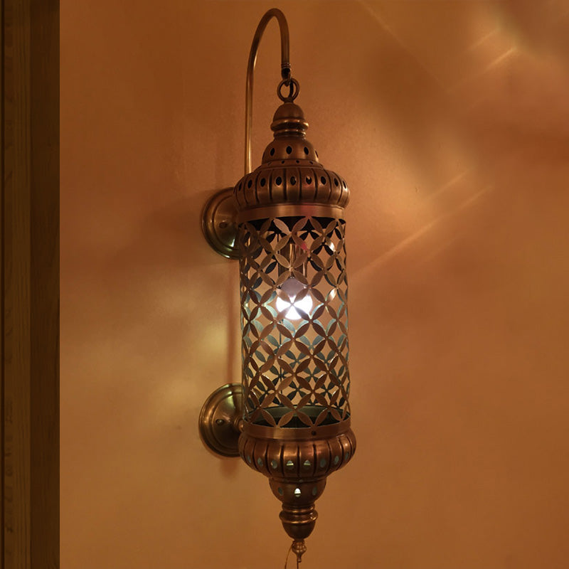 Arab Hollow-Out Wall Lighting 1 Head Metallic Wall Sconce Lamp in Brass with Cylinder Design