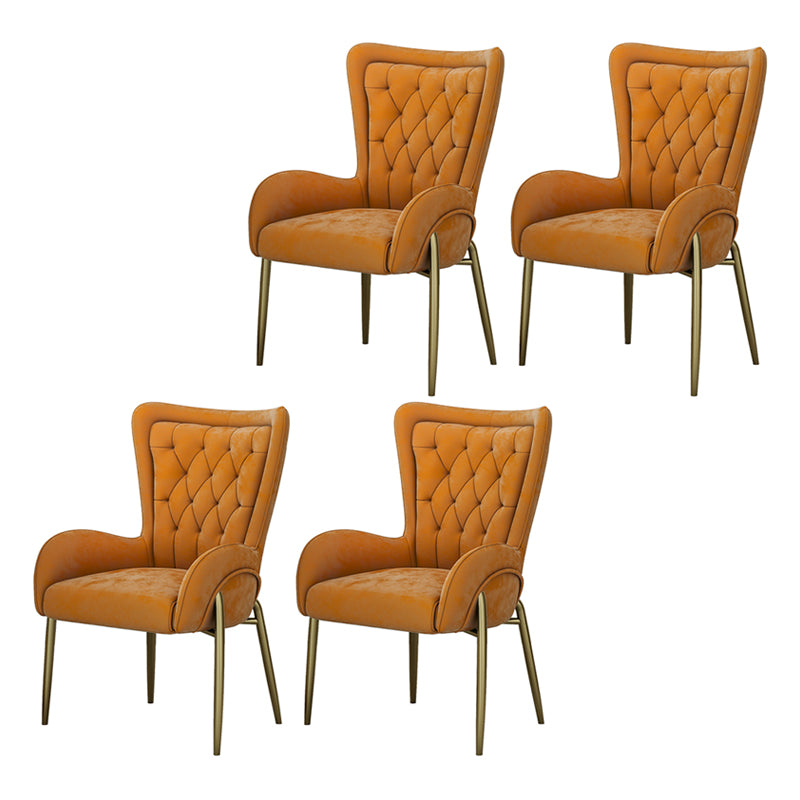 Noordse stijl metalen eetkamerstoelen Tufted Parsons armstoel voor restaurant