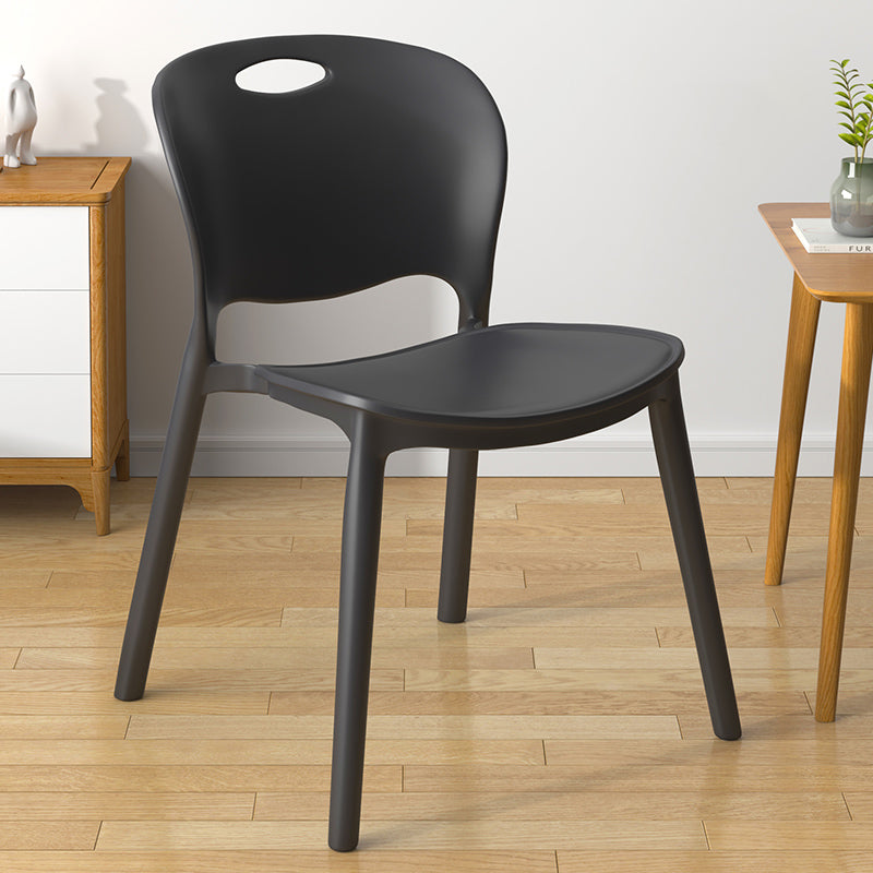 El comedor plástico contemporáneo preside la parte posterior abierta sin brazos que cena la silla lateral para el uso en el hogar