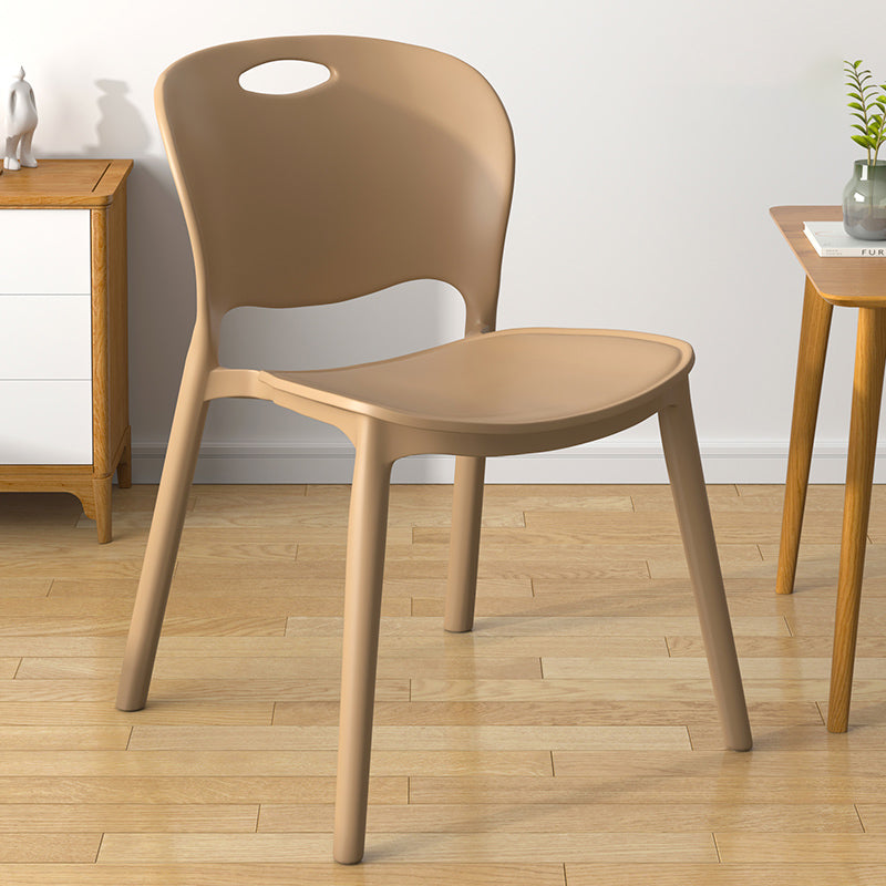 El comedor plástico contemporáneo preside la parte posterior abierta sin brazos que cena la silla lateral para el uso en el hogar