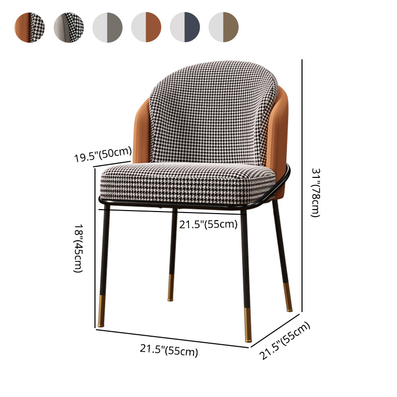 El comedor atractivo del metal del estilo preside la tela de lino sin brazos que cena la silla para el uso en el hogar