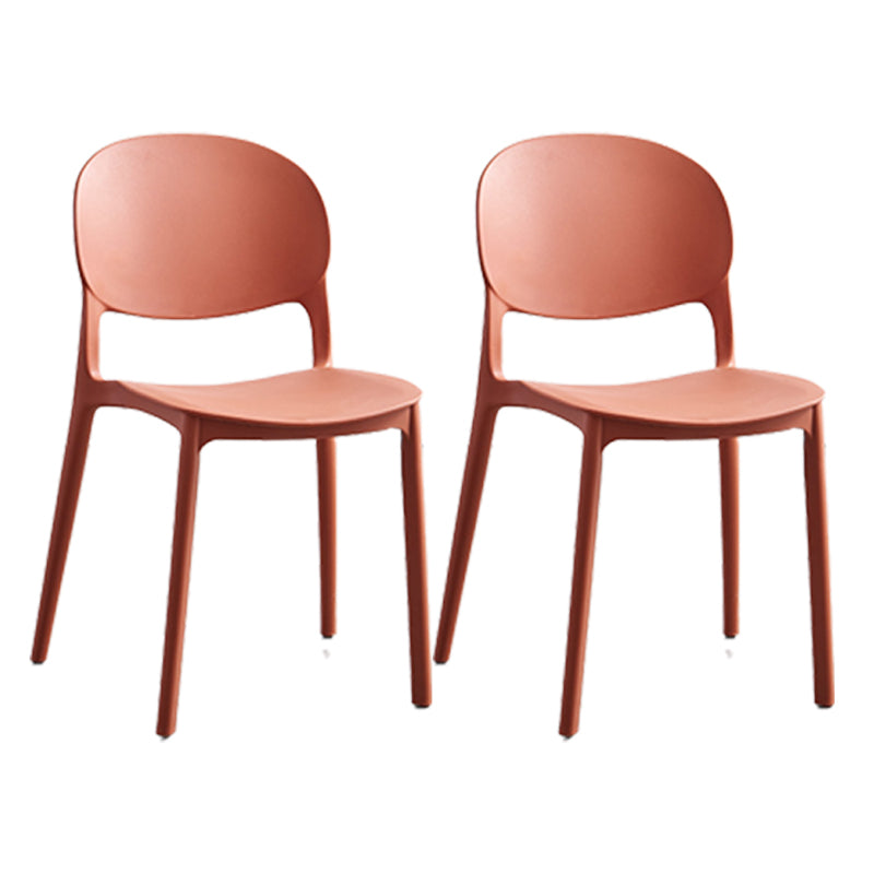 Chaise latéral de salle à manger en plastique mat