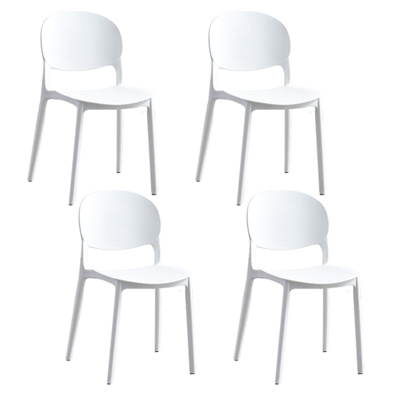 Chaise latéral de salle à manger en plastique mat