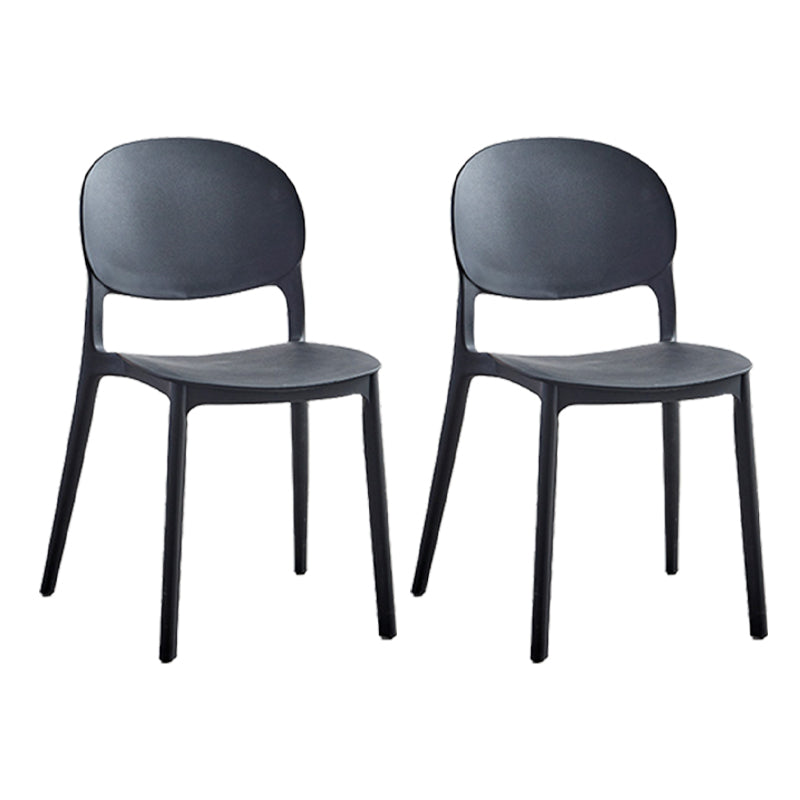 Chaise latéral de salle à manger en plastique mat