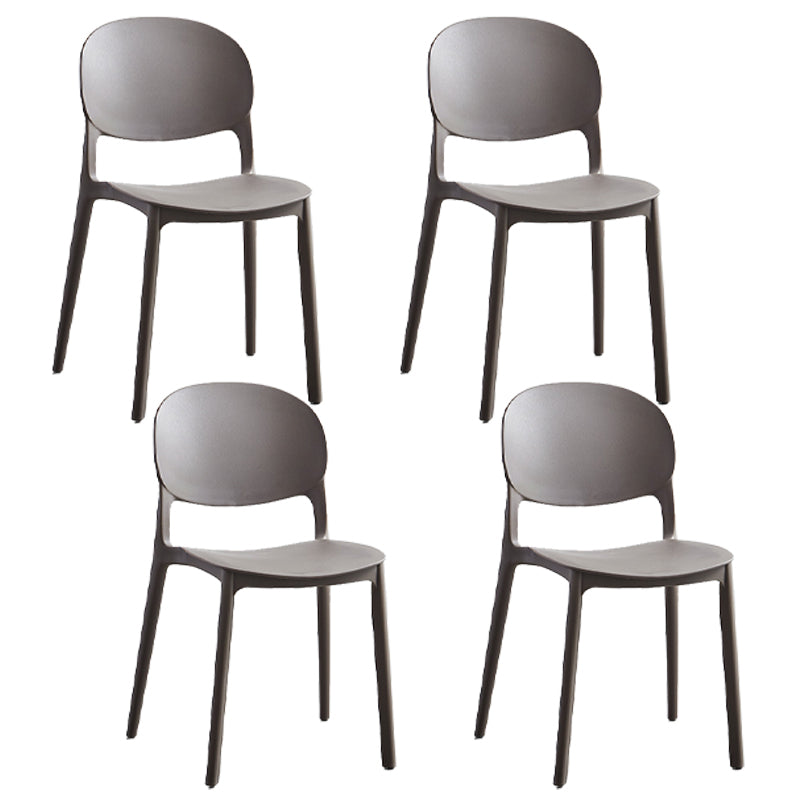 Chaise latéral de salle à manger en plastique mat