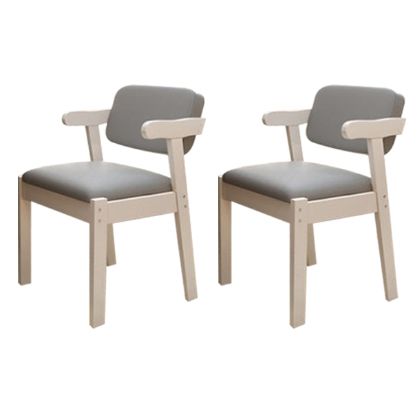 Chaise de salle à manger rembourrée au fini mat, fauteuil à dossier ouvert en hêtre scandinave