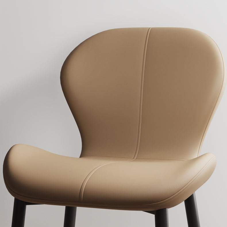 Silla lateral escandinava para sala de estudio Silla de comedor Parsons de cuero PU con acabado mate