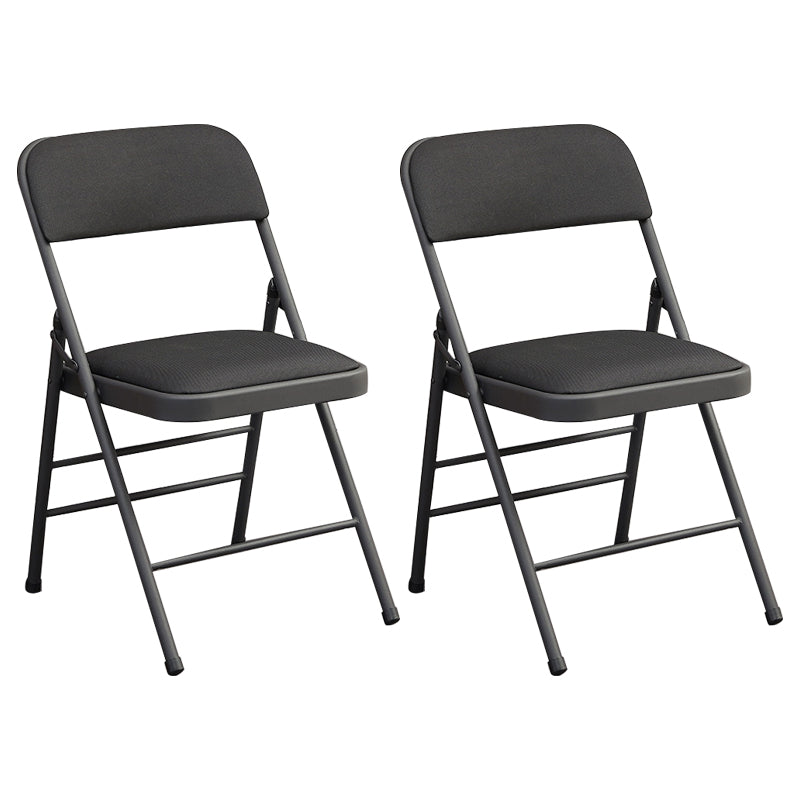 Les chaises latérales tapissées se pliantes de style industriel ouvrent les chaises latérales de salle à manger arrière