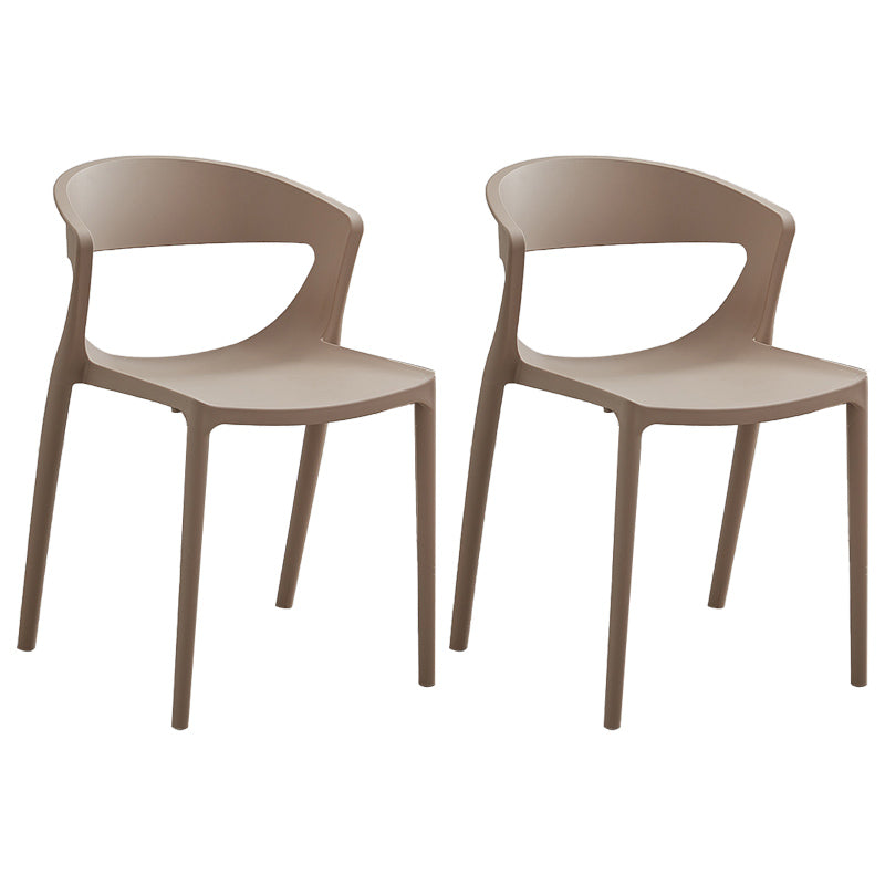 El plástico del estilo minimalista que cena las sillas sin brazos abre la parte posterior que cena la silla lateral