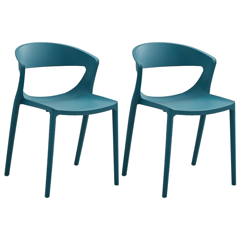 El plástico del estilo minimalista que cena las sillas sin brazos abre la parte posterior que cena la silla lateral