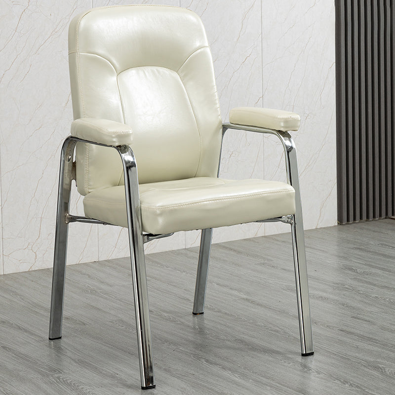 Sillas de comedor de cuero de estilo moderno Sillas laterales de comedor con brazo trasero sólido
