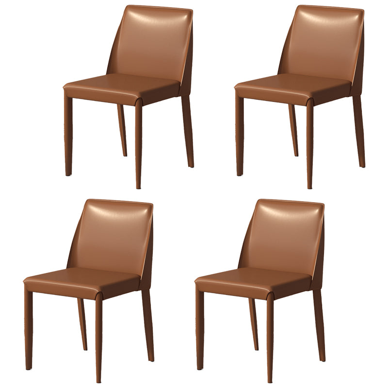 Sillas de comedor de cuero escandinavas Sillas laterales de comedor sin brazos con respaldo sólido