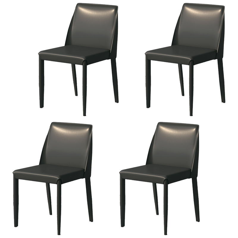 Sillas de comedor de cuero escandinavas Sillas laterales de comedor sin brazos con respaldo sólido