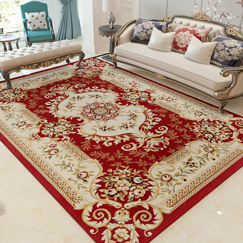 Traditional Flower Pattern Carpet Polyester Indoor Rug Stain Resistant Area Carpet for Living Room