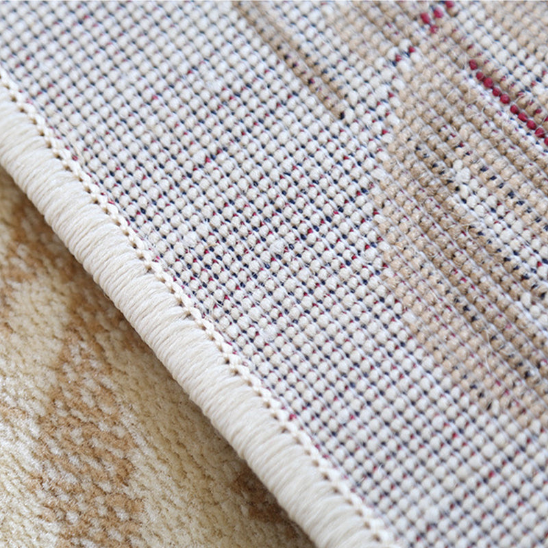 Traditional Flower Pattern Carpet Polyester Indoor Rug Stain Resistant Area Carpet for Living Room