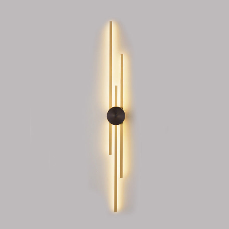 Moderne geometrische Wandleuchte mit mehrköpfiger Wohnzimmerwandhalterung mit Metallschatten