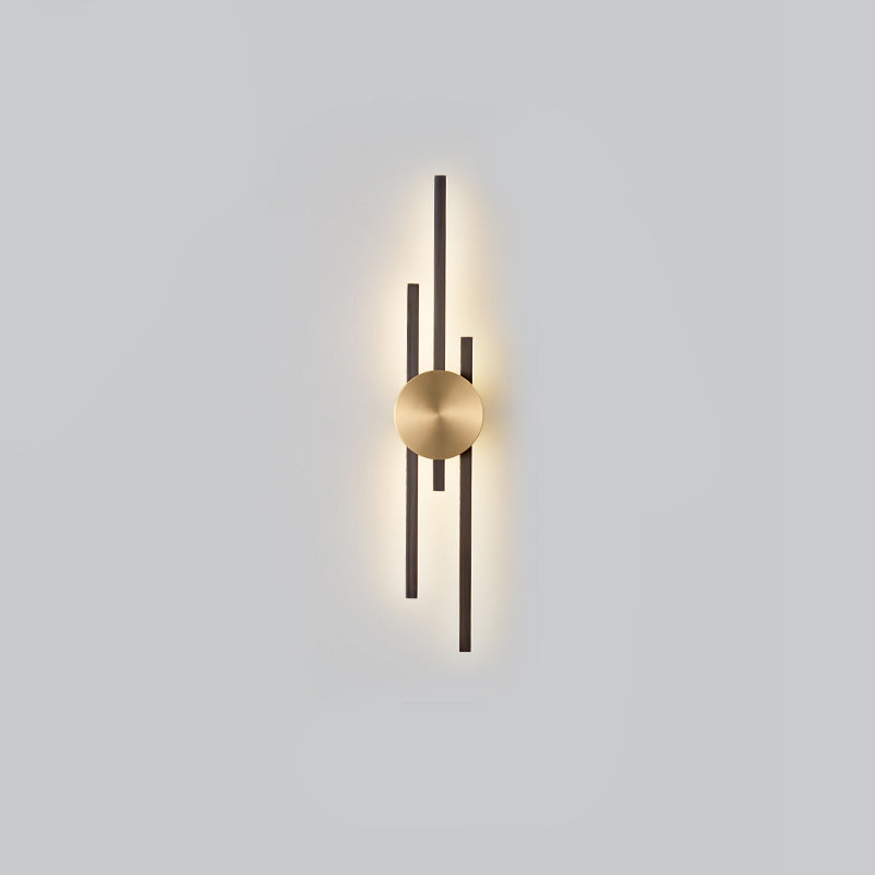 Moderne geometrische Wandleuchte mit mehrköpfiger Wohnzimmerwandhalterung mit Metallschatten