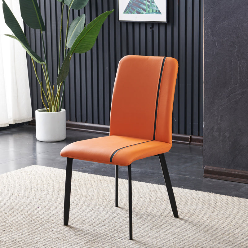 Parsons de finition mate de chaise latérale en cuir d'unité centrale d'hôtel contemporain dinant des chaises