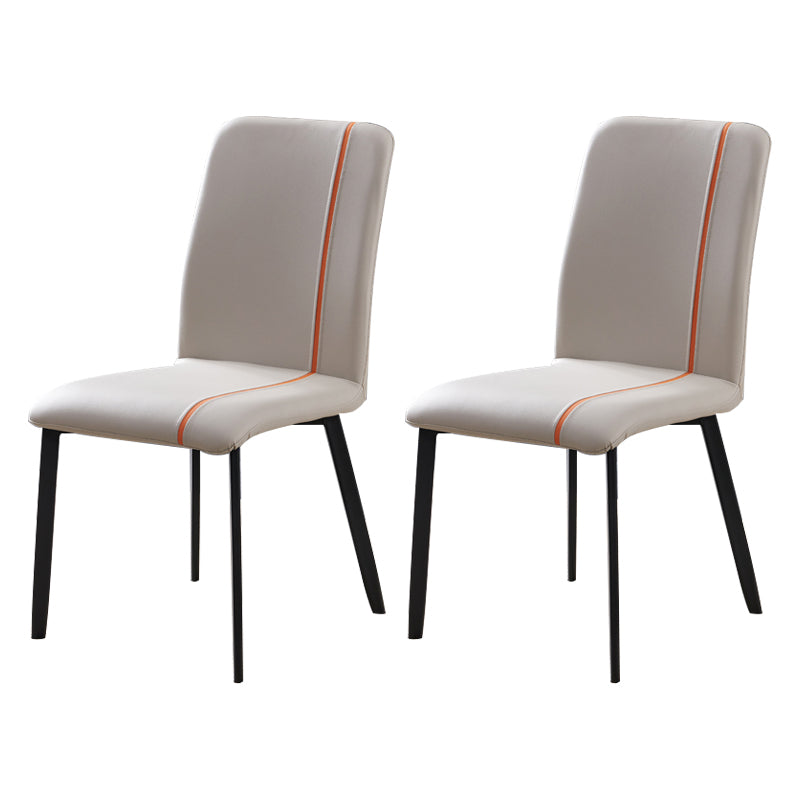 Parsons de finition mate de chaise latérale en cuir d'unité centrale d'hôtel contemporain dinant des chaises