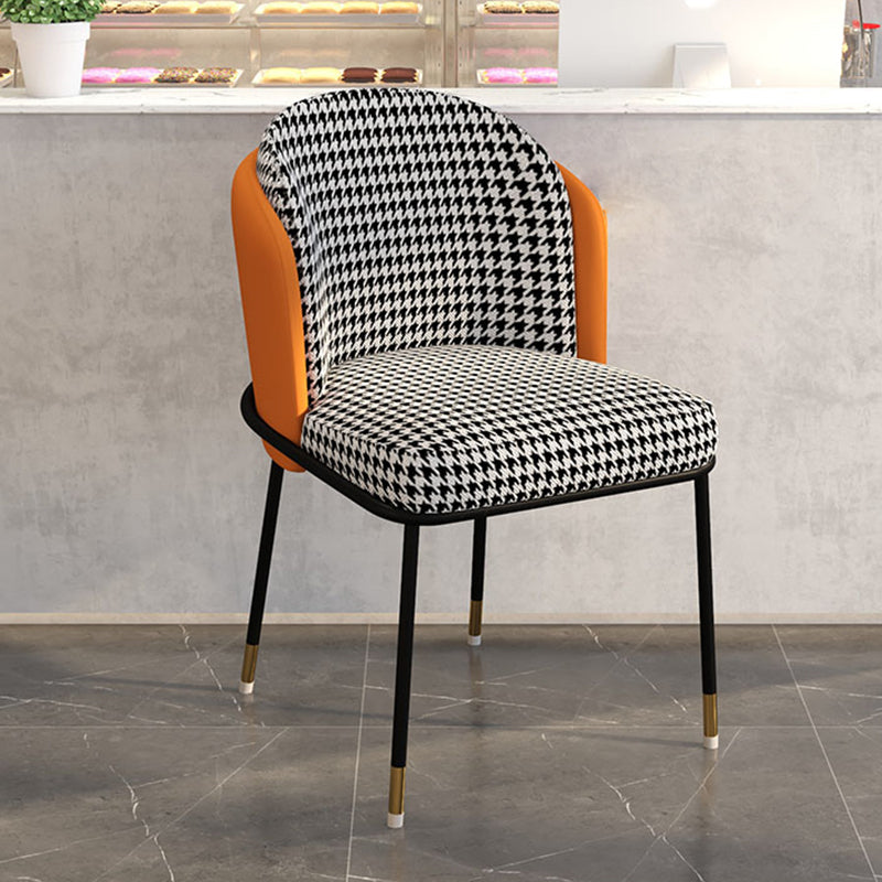 Glam Metal Dining Armless stoelen gestoffeerde linnen stof eetkamerstoel voor restaurant