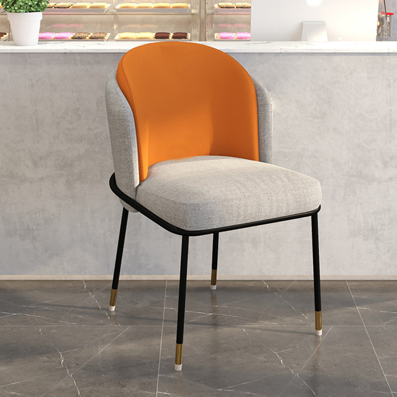 Glam Metal Dining Armless stoelen gestoffeerde linnen stof eetkamerstoel voor restaurant