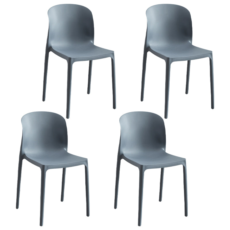 Chaise d'appoint de salle à manger empilable en plastique Chaises de salle à manger sans accoudoirs à dossier solide (Ensemble de 4)